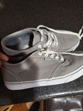 Vans Women's Gray Canvas Low-Top Sneakers with White Sole